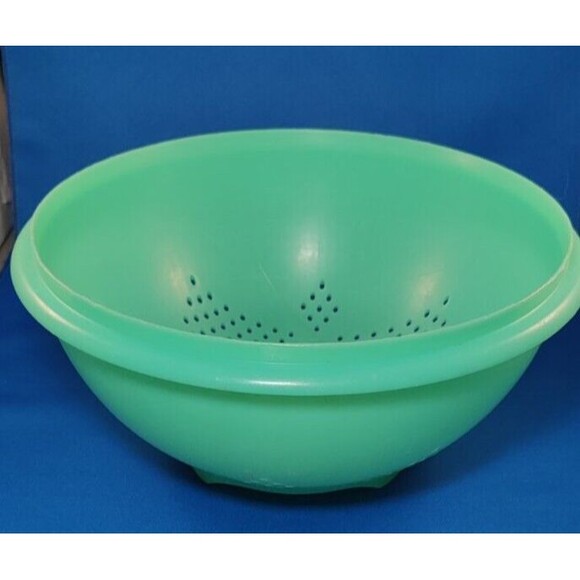 Tupperware #339-3 Green Footed Colander Strainer Star Pattern Vintage USA - Picture 3 of 9